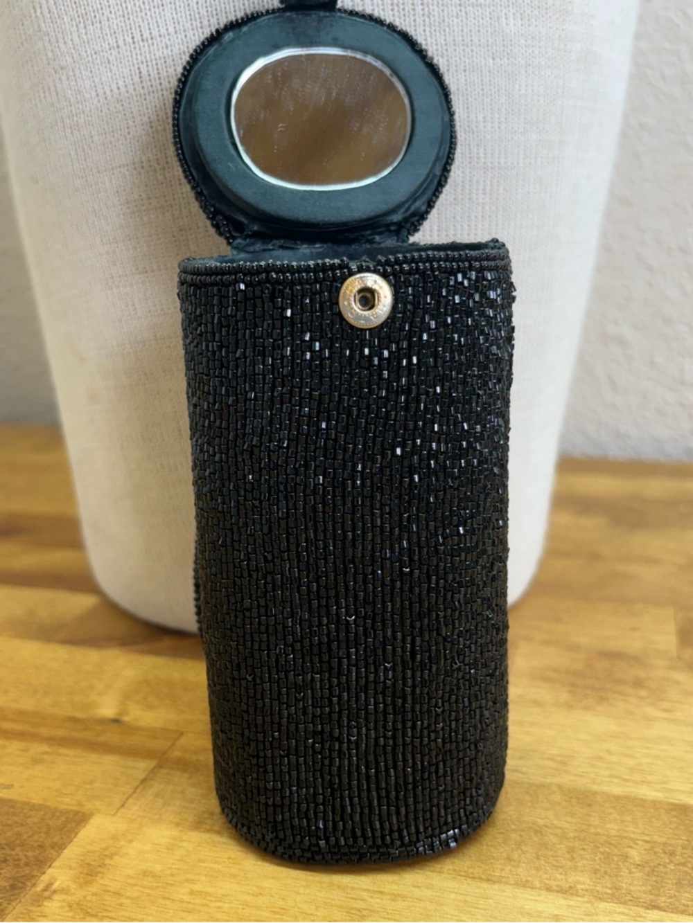 Vintage Beaded Cylinder Vanity Case Wristlet Black Mirror Lid - Picture 5 of 8